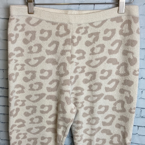 Barefoot Dreams Leggings CozyChic Ultra Lite Leopard Cream-Stone Loungewear Cozy - Picture 7 of 15